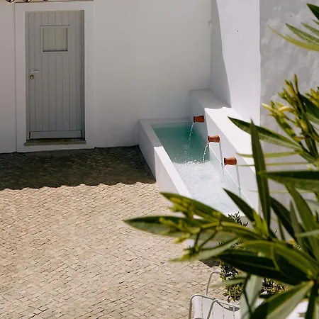 Solar Do Bisavo فندق مبيت وإفطار 4*