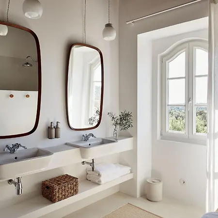 Solar Do Bisavo לינה וארוחת בוקר בורדיירה