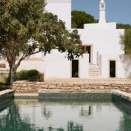 Solar Do Bisavo לינה וארוחת בוקר בורדיירה