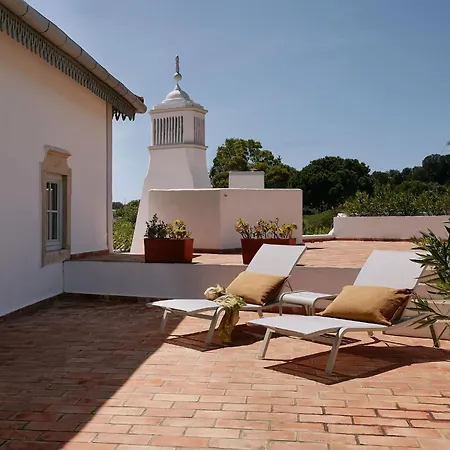 Solar Do Bisavo 4* בורדיירה