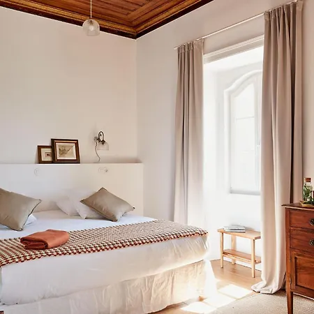 לינה וארוחת בוקר Solar Do Bisavo