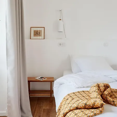 Solar Do Bisavo Bed & Breakfast *