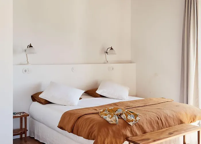 Solar Do Bisavo 住宿加早餐酒店 4*